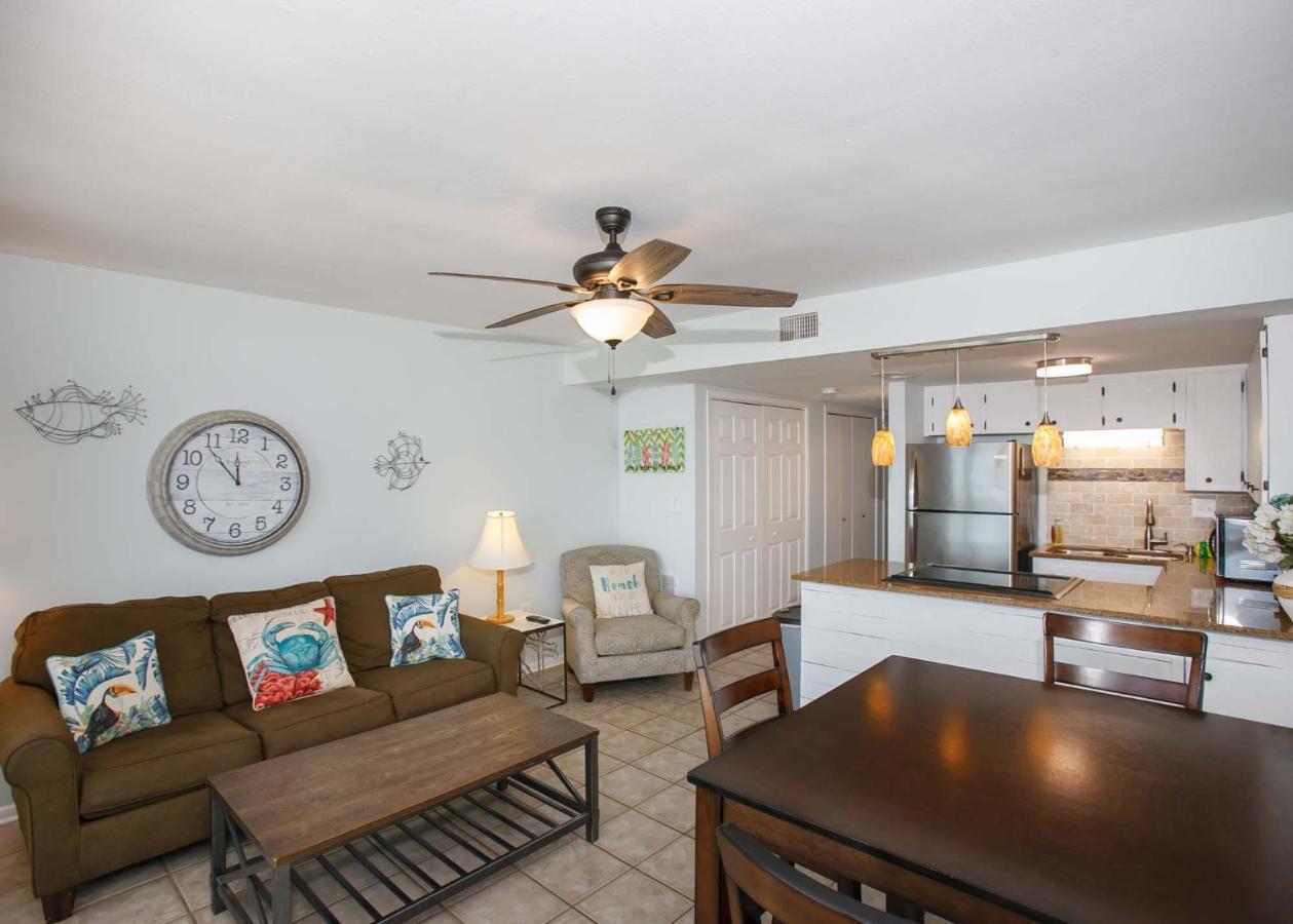 Island Winds West 477 By Albvr - Beachfront, Updated & Beautiful! Just Steps To The Beach & Hangout! Gulf Shores Eksteriør bilde