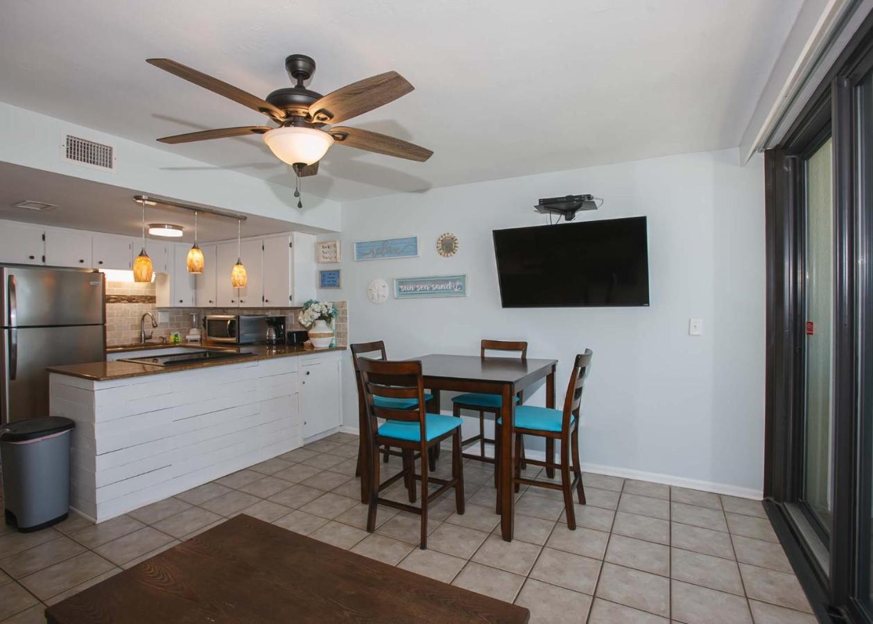 Island Winds West 477 By Albvr - Beachfront, Updated & Beautiful! Just Steps To The Beach & Hangout! Gulf Shores Eksteriør bilde